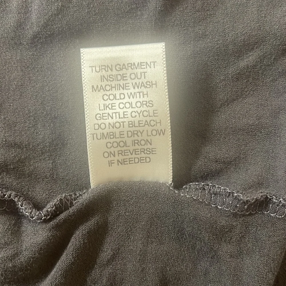 Tshirt - Picture 4 of 4